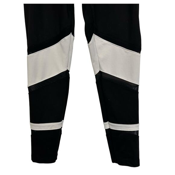 PINK Victoria's Secret Ultimate 7/8 Leggings Black White Mesh Striped Size M - Picture 4 of 10